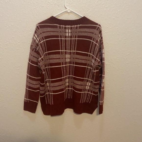 St. John’s Bay Red and White Plaid Christmas Holiday Sweater - Picture 6 of 11